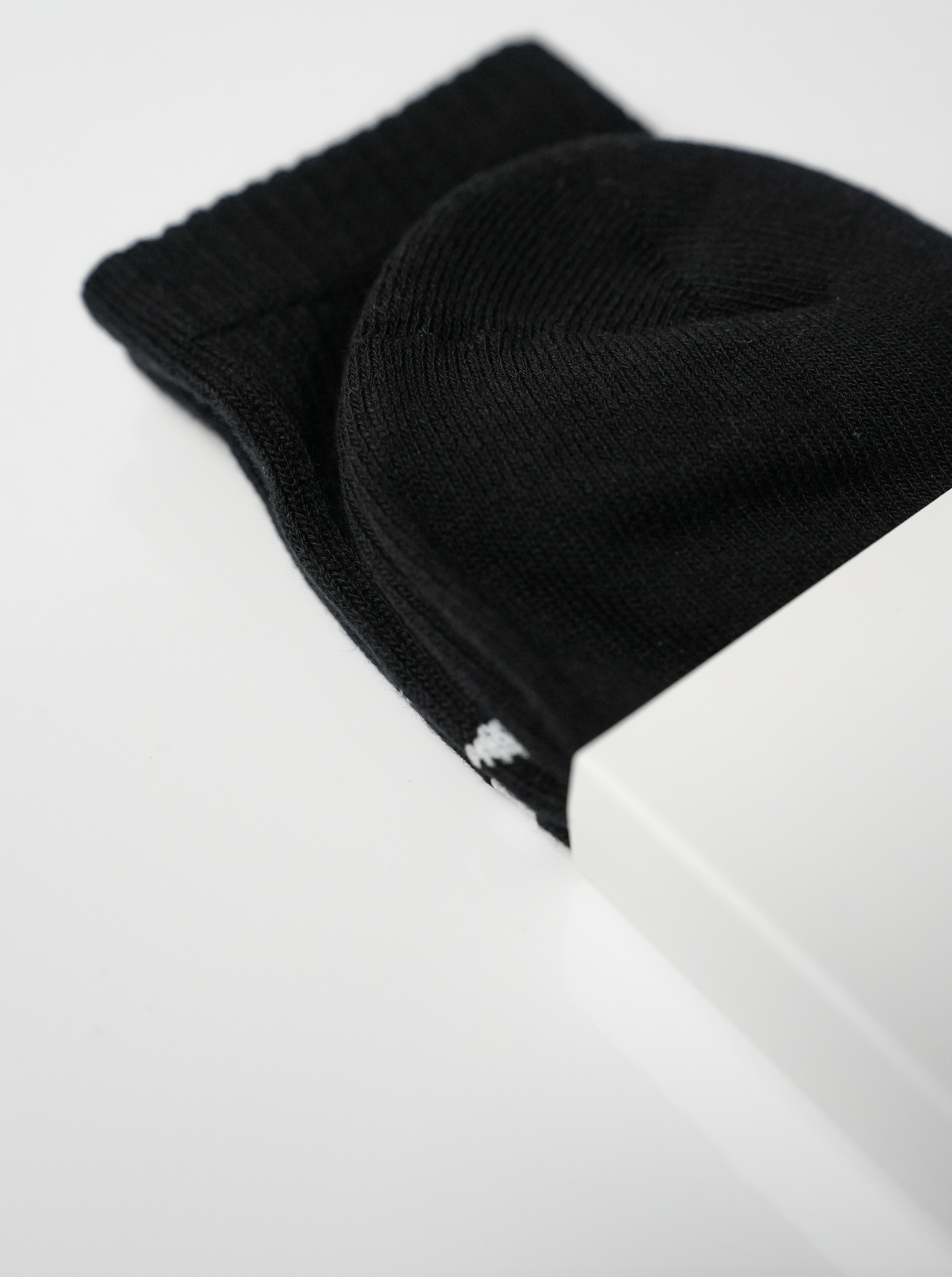First Class Essentials - Crew Sock (Black)